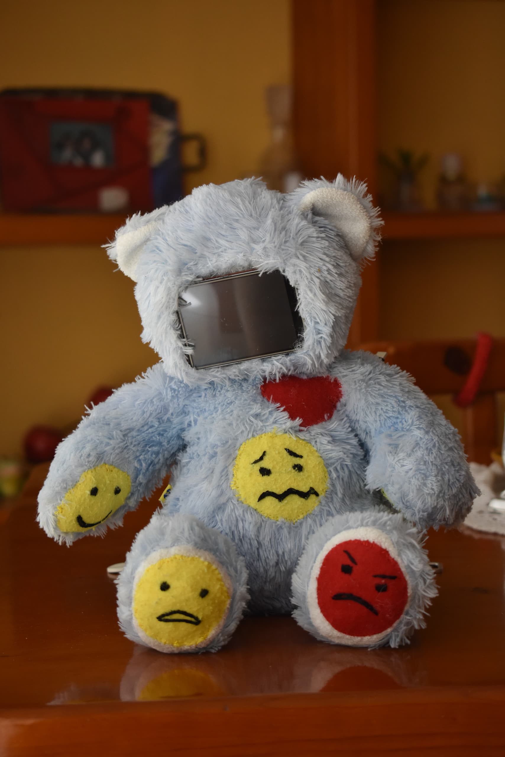 MIMO, el peluche interactivo